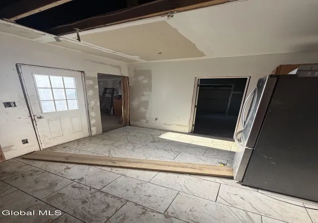 Photo 3 of Single family home for sale at 743 River St, Troy, NY 12180 | MLS# 202623078 | Listing updated on 2026-09-16