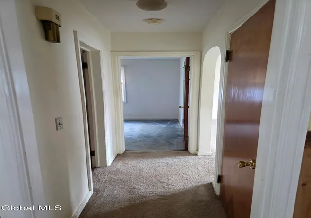 Photo 3 of Sale Pending at 5514 E Woodlawn Pl, Utica, NY 13502 | MLS# 202623070 | Listing updated on 2026-08-20