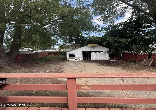 16th image of 505 Altamont Ave, Schenectady, NY 12303 | MLS# 202623046