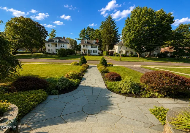 5th image of 83 Oakland Ave, Gloversville, NY 12078 | MLS# 202623335