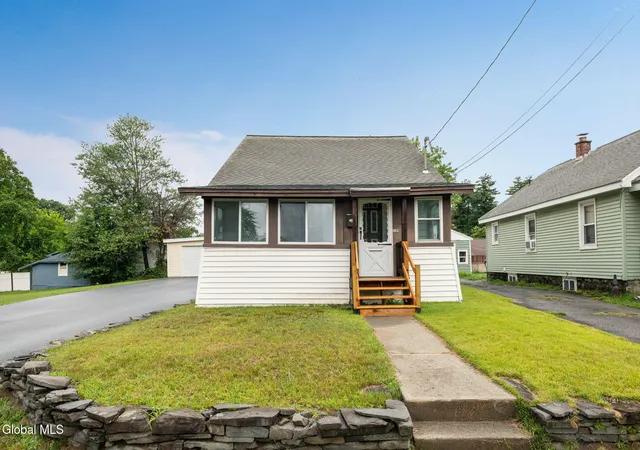 1st image of 39 Fern Ave, Albany, NY 12205 | MLS# 202623053
