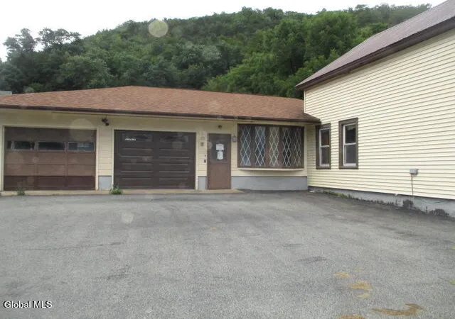 4th image of 85 Poultney St, Whitehall, NY 12887 | MLS# 202623077