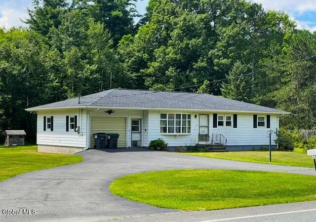 57th image of 167 Stillwater Bridge Rd, Schaghticoke, NY 12154 | MLS# 202623096