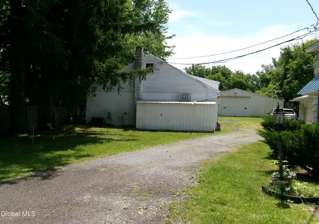 Photo 3 of Single family home for sale at 34 Halfmoon Dr, Waterford, NY 12188 | MLS# 202623106 | Listing updated on 2026-09-09