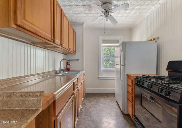 Photo 4 of House for sale at 345-349 4th Street, Troy, NY 12180 | MLS# 202623814 | Listing updated on 2026-09-10