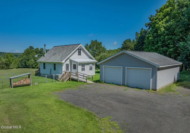 4th image of 44 Webber Ln, Salem, NY 12865 | MLS# 202623369