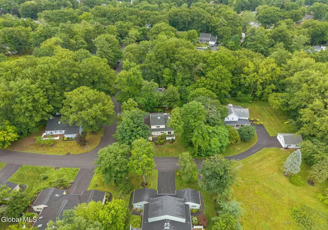 44th image of 22 Spruce Ct, Delmar, NY 12054 | MLS# 202623164