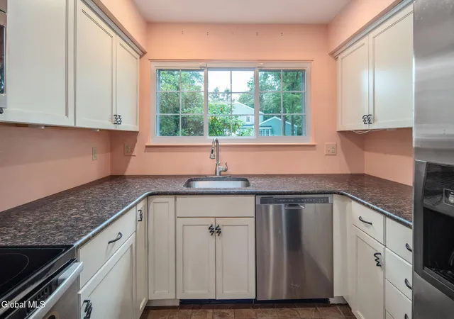 Photo 3 of Sale Pending at 22 Spruce Ct, Delmar, NY 12054 | MLS# 202623164 | Listing updated on 2026-08-15