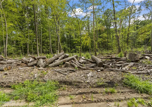 5th image of 232 Woodin Rd, Clifton Park, NY 12065 | MLS# 202623417