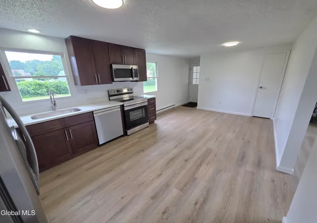 4th image of 12 New Britain Dr, Gansevoort, NY 12831 | MLS# 202623237