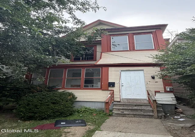 1st image of 19 Stanwix St, Albany, NY 12209 | MLS# 202623201