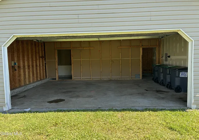 27th image of 11 Easy St, Hoosick Falls, NY 12090 | MLS# 202623234