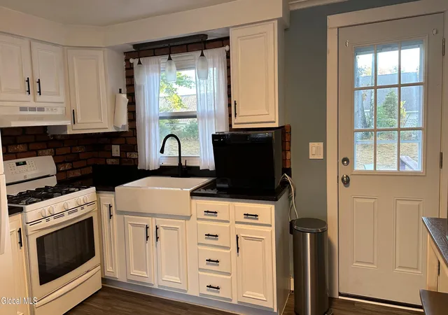 5th image of 34 Margaret Dr, Ballston Spa, NY 12020 | MLS# 202623549