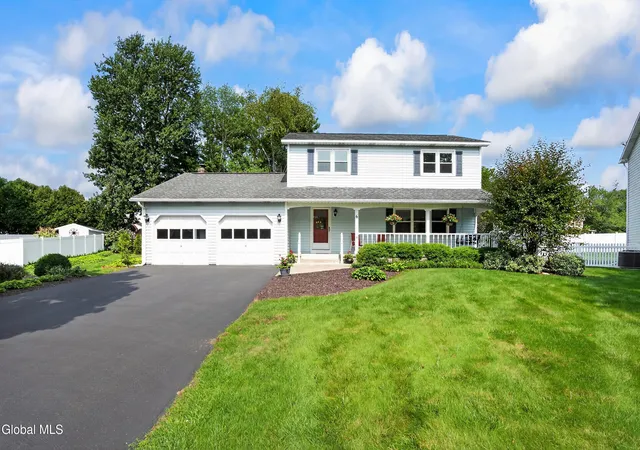 1st image of 6 Durham Ct, Schenectady, NY 12309 | MLS# 202623804