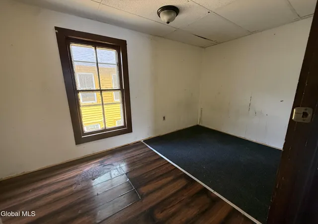 Listing Photo 5 - Condo for sale in building located at 242 Bleecker St, Gloversville, NY 12078