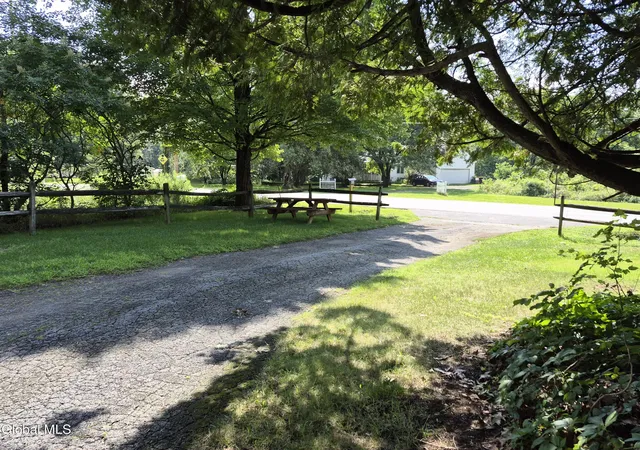 3rd image of 450 Wilton Gansevoort Rd, Gansevoort, NY 12831 | MLS# 202624083