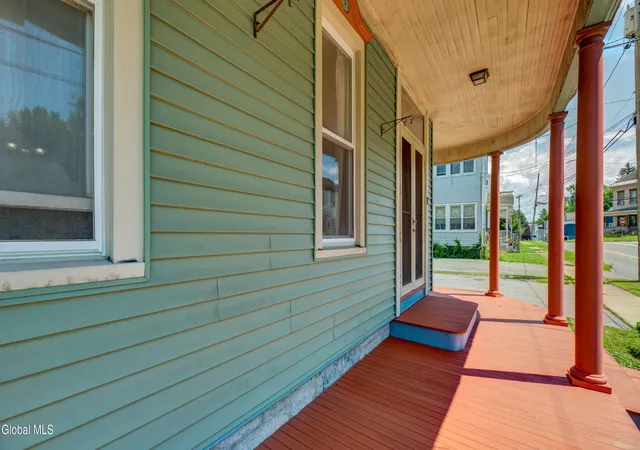 3rd image of 11 E State St, Johnstown, NY 12095 | MLS# 202623512