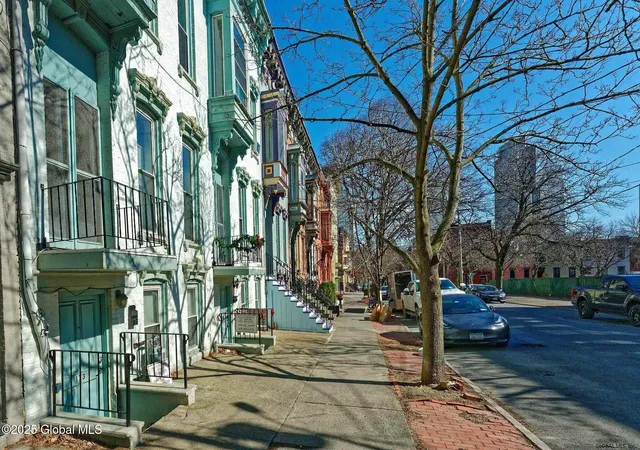 3rd image of 171 Lancaster St, Albany, NY 12210 | MLS# 202623281