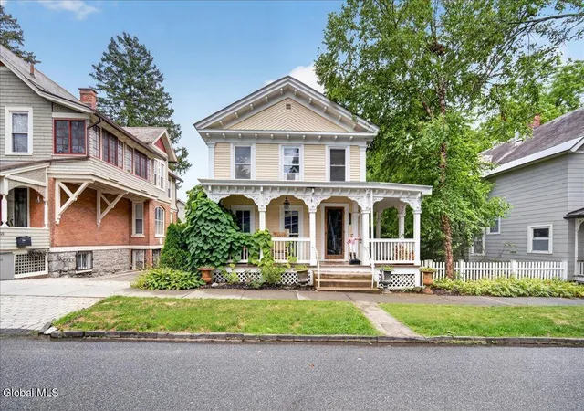 1st image of 154 Woodlawn Ave, Saratoga Springs, NY 12866 | MLS# 202623413