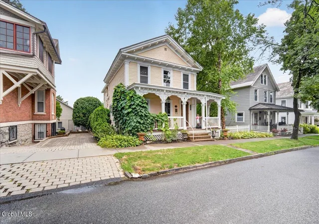 2nd image of 154 Woodlawn Ave, Saratoga Springs, NY 12866 | MLS# 202623413