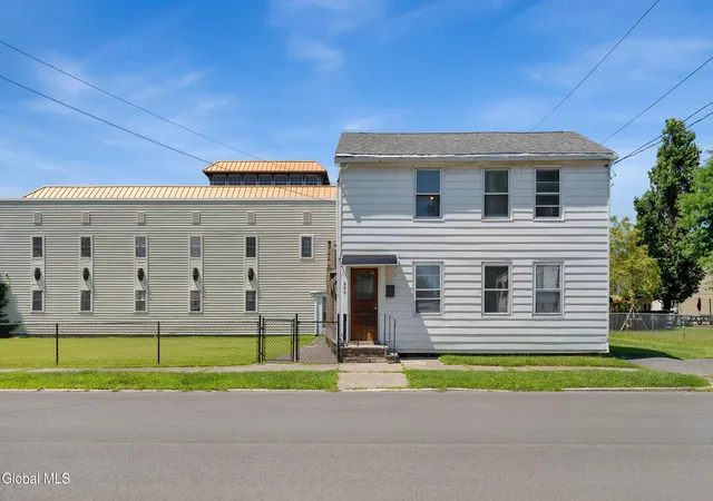 Photo 3 of Single family home for sale at 209 1st Avenue, Watervliet, NY 12189 | MLS# 202623547 | Listing updated on 2026-09-14