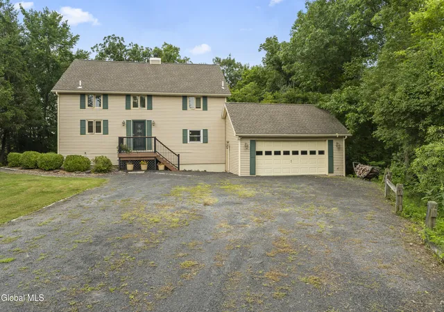 Photo 1 of Single family home for sale at 28 Juniper Ln, Athens, NY 12015 | MLS# 202623405 | Listing updated on 2026-08-17