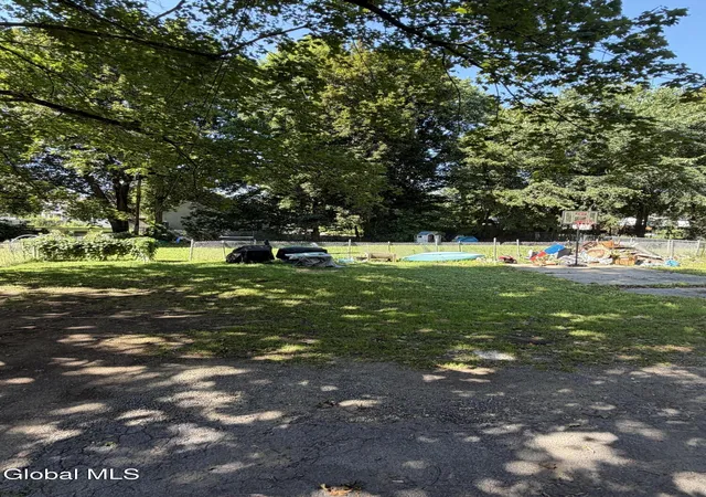 27th image of 28 Hunter St, Glens Falls, NY 12801 | MLS# 202623406