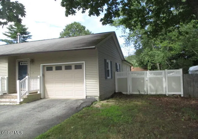 2nd image of 9 Robin Dr, Warrensburg, NY 12885 | MLS# 202623382
