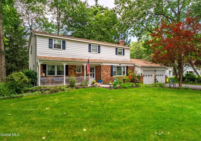 Photo 1 of Sale Pending at 2 Valdepenas Ln, Clifton Park, NY 12065 | MLS# 202623434 | Listing updated on 2026-09-07