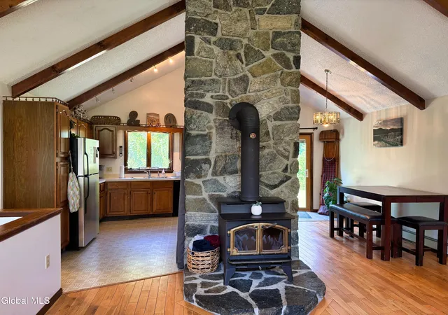 Photo 4 of Single family home for sale at 967 Ny 149, Lake George, NY 12845 | MLS# 202624167 | Listing updated on 2026-08-17