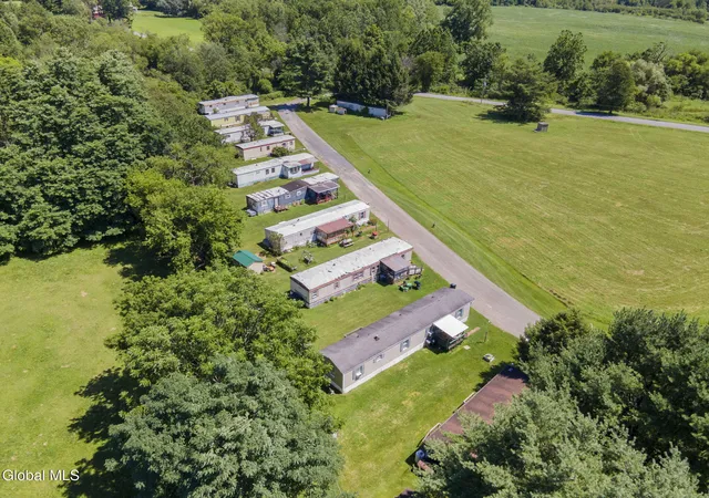 12th image of 11 Whitecreek Shunpike Rd, Cambridge, NY 12816 | MLS# 202623522