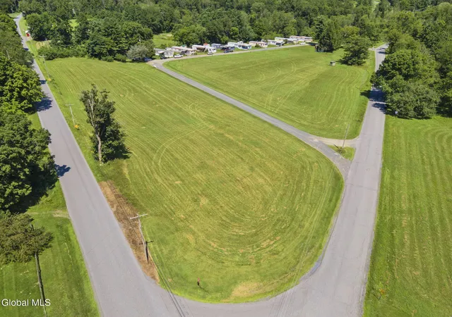 4th image of 11 Whitecreek Shunpike Rd, Cambridge, NY 12816 | MLS# 202623522