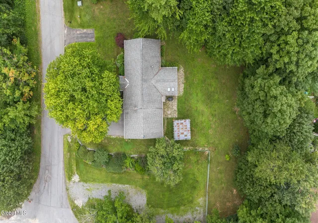 Photo 3 of Single family home for sale at 106 Wesskum Woods Rd, Gloversville, NY 12078 | MLS# 202623885 | Listing updated on 2026-09-03