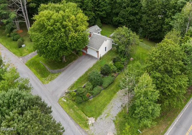 Photo 4 of Single family home for sale at 106 Wesskum Woods Rd, Gloversville, NY 12078 | MLS# 202623885 | Listing updated on 2026-09-03