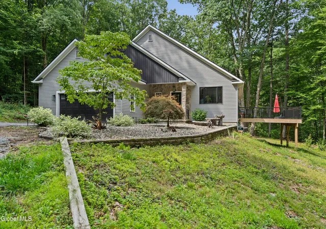 3rd image of 652 Bruno Rd, Clifton Park, NY 12065 | MLS# 202623650