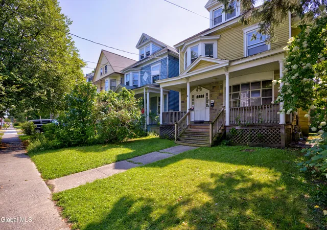 2nd image of 81 N Allen St, Albany, NY 12203 | MLS# 202623558