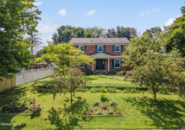 2nd image of 1009 Cheyenne Rd, Schenectady, NY 12302 | MLS# 202623893
