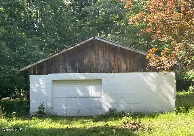 Photo 2 of Single family home for sale at 171 Woodland Dr, Purling, NY 12470 | MLS# 202623572 | Listing updated on 2026-08-10