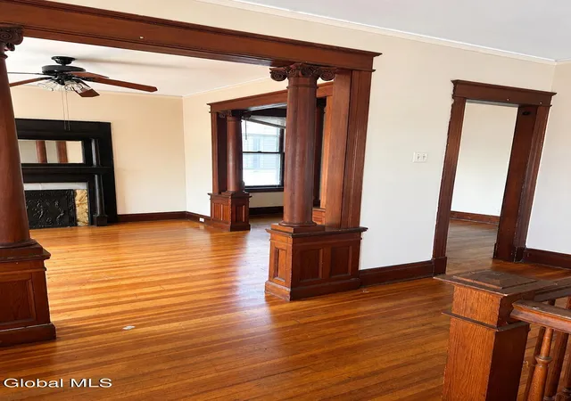 Listing Photo 5 - Condo for sale in building located at 139 Ontario St, Albany, NY 12206