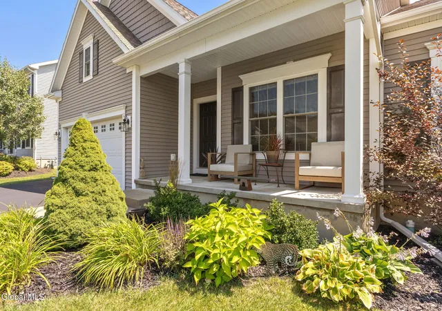 3rd image of 3 Sutton Dr, Cohoes, NY 12047 | MLS# 202623639