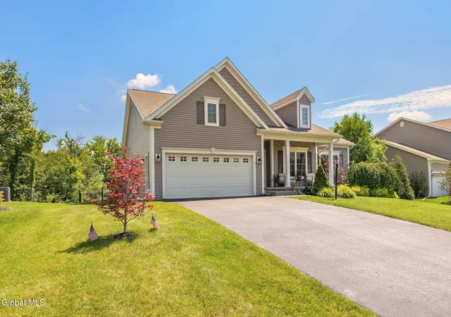 47th image of 3 Sutton Dr, Cohoes, NY 12047 | MLS# 202623639