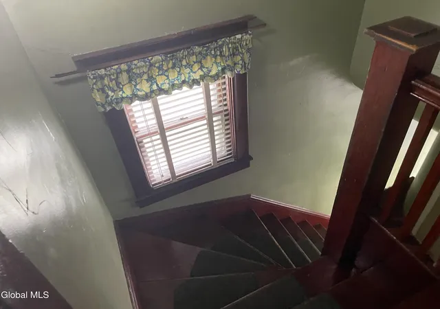 19th image of 8 Delaware Ter, Albany, NY 12209 | MLS# 202623608