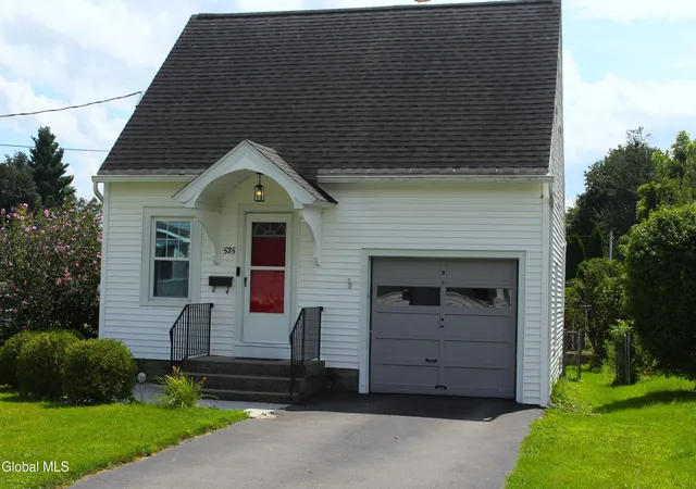 1st image of 525 Orlinda Ave, Schenectady, NY 12302 | MLS# 202623599