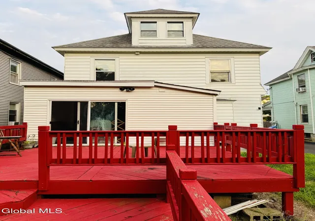 Listing Photo 4 - Condo for sale in building located at 92 N Allen St, Albany, NY 12203