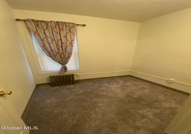 4th image of 116 Porter St, Schenectady, NY 12308 | MLS# 202624233