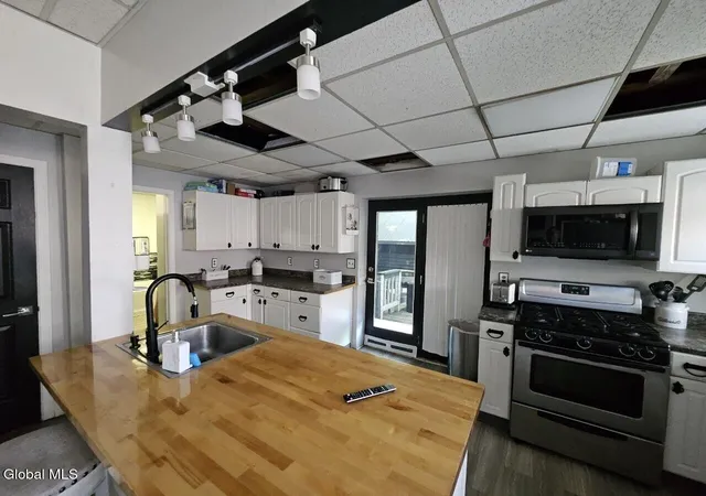 2nd image of 5 Maple St, Broadalbin, NY 12025 | MLS# 202623753
