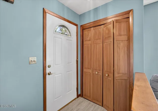 4th image of 31 Brunswick Park Dr, Brunswick, NY 12180 | MLS# 202624405