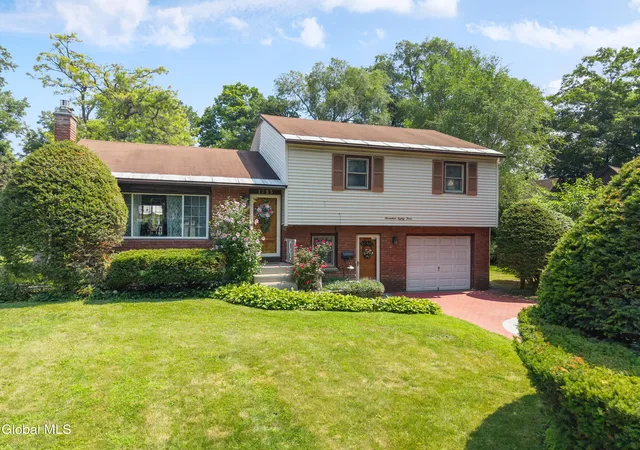 1st image of 1783 St Mary's Ln, Schenectady, NY 12303 | MLS# 202624185