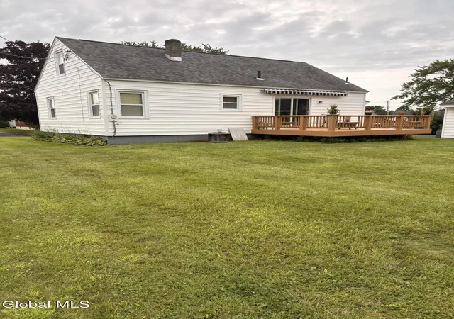4th image of 2 Stella Ln, Amsterdam, NY 12010 | MLS# 202623714