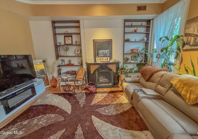 Photo 3 of Condo for sale at 149 Lancaster St #2, Albany, NY 12210 | MLS# 202623676 | Listing updated on 2026-08-11